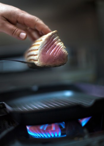 /file/wineefood/normal/aleseales_fotografo_sardegna_food_carloforte.jpg